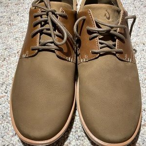 Olukai Men’s Kalia Li Leather Shoes Size US 10.5. Brown.